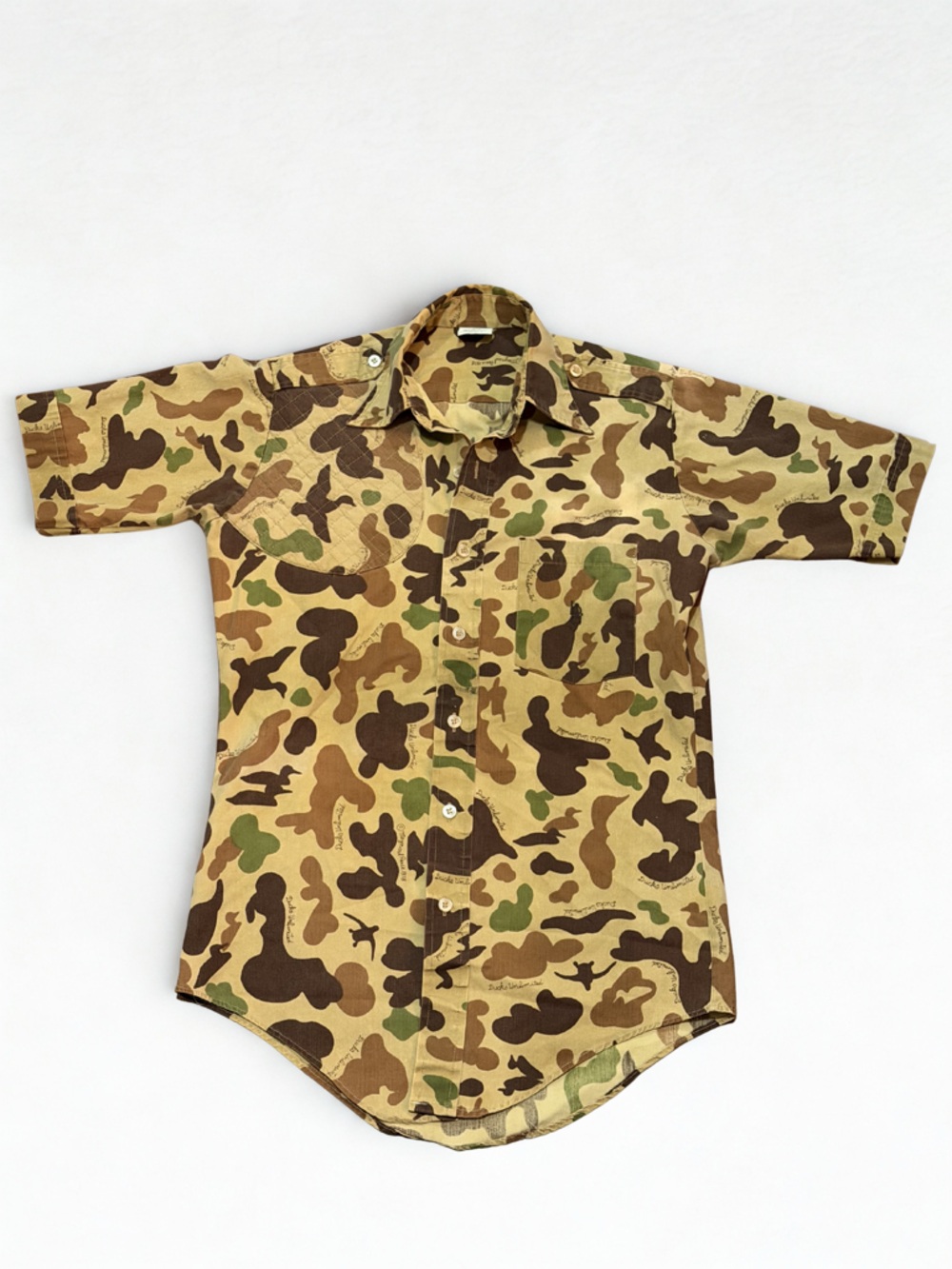 Vintage Bob Allen Camo Duck Unlimited Button Up top